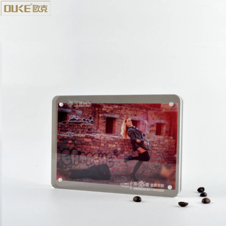 Cheap Round Magnetic Acrylic Photo Frames